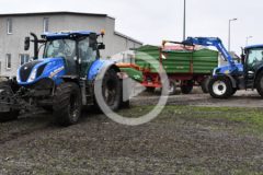 New Holland T6 160 T6050 nawozy 2024 film 240x160 New Holland T6.165 + Bogballe M Line Plus ? wiosenne nawozy w GR Górscy