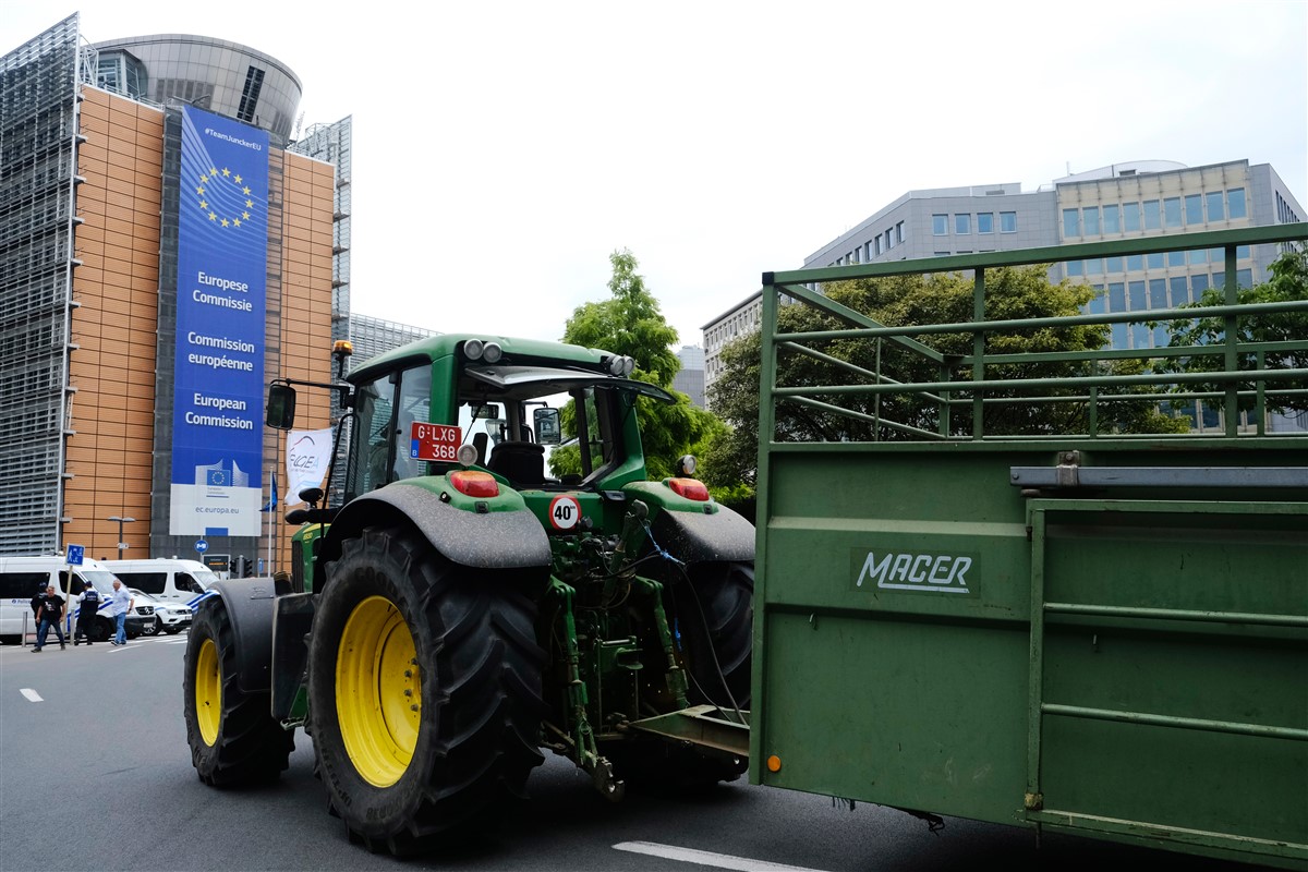 10 strajk rolnikow Protesty rolników oczami producenta maszyn ? Rolmako