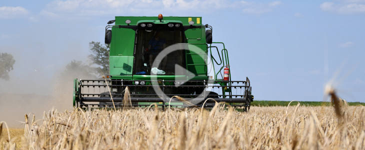 John_Deere_1470_kombajn_2024_film