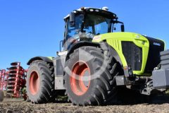 Claas Xerion 5000 Trac VC test 2024 film 240x160 CLAAS XERION 5000 Trac VC na torze wyścigowym Nürburgring