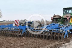 John Deere 9RX 830 Kockerling Vector 900 film 240x160 Kosiarki golfowe John Deere wygrywają nagrodę za innowacyjność