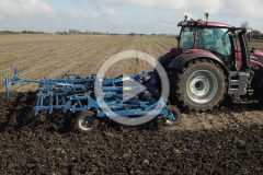 Valtra T255 Rolmako ComboTill v5 film 240x160 ComboTill ? optymalizacja upraw i prac rolniczych od Rolmako