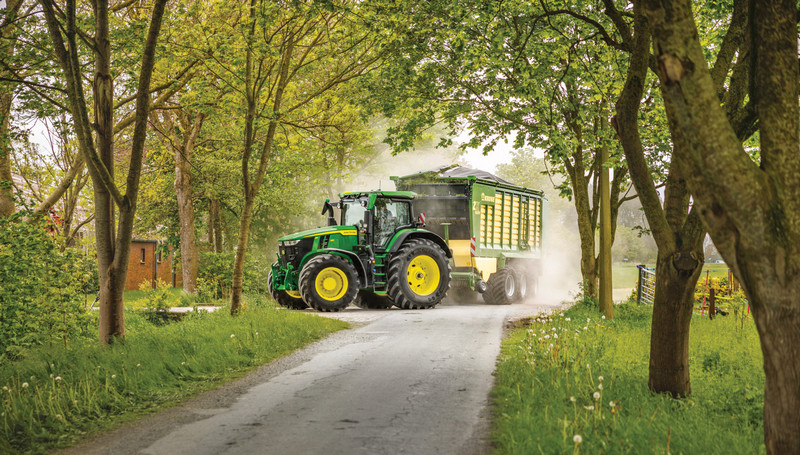 John Deere komfort w ciagnikach 3 Czy da się jeszcze poprawić komfort operatora ciągnika?