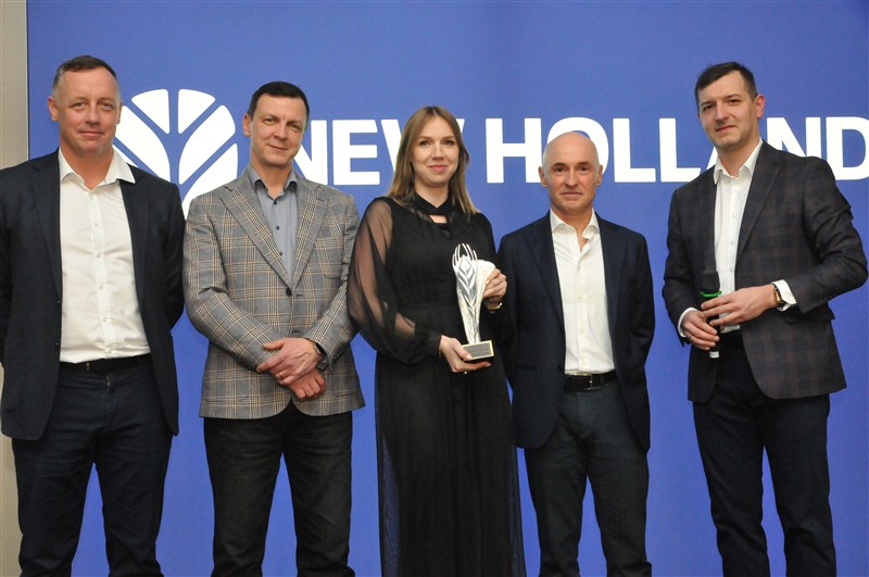 Srebry Klos Ksiezopolski Gala Dealerów New Holland 2024   Najlepsi uhonorowani statuetkami  Kłosów 