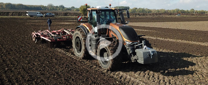Valtra_S_416_Unlimited_Horsch_Tiger_film_2024