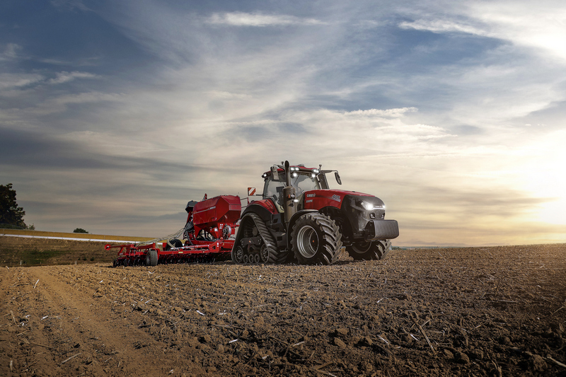Case IH Magnum MY2025 2 Case IH Magnum teraz z większą mocą, ulepszonymi funkcjami i uproszczoną technologią