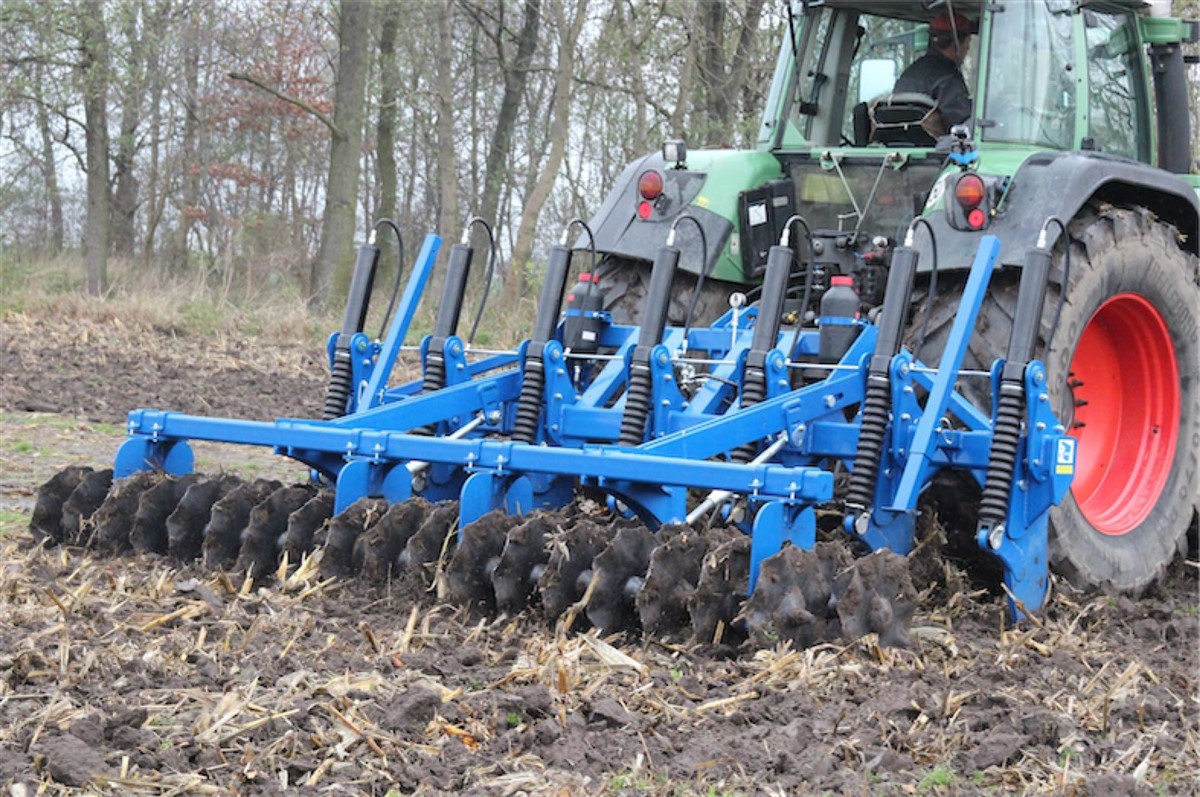 5 rolmako glebosz u602 Integrowana uprawa – w jaki sposób agrotechnika wspiera redukcję stosowania nawozów, pestycydów i herbicydów