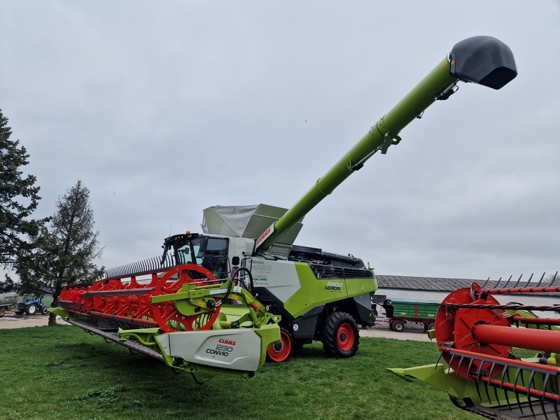 Claas CEMOS Automatic 1 Wysoka jakość zbóż i szybkość zbioru   CEMOS AUTOMATIC w kombajnach CLAAS LEXION