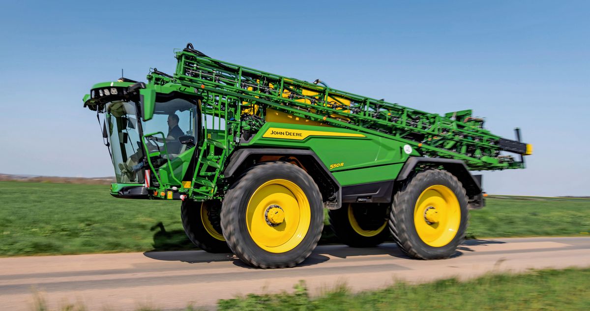 John Deere nowy samojezdny opryskiwacz 500R 2 1 Przedstawiamy nowy samojezdny opryskiwacz 500R marki John Deere