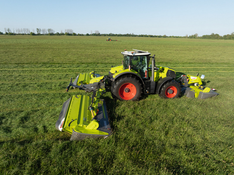 Claas kosiarki Disco 1100 2 Trzy nowe kosiarki wielkopowierzchniowe CLAAS DISCO 1100 C / RC BUSINESS