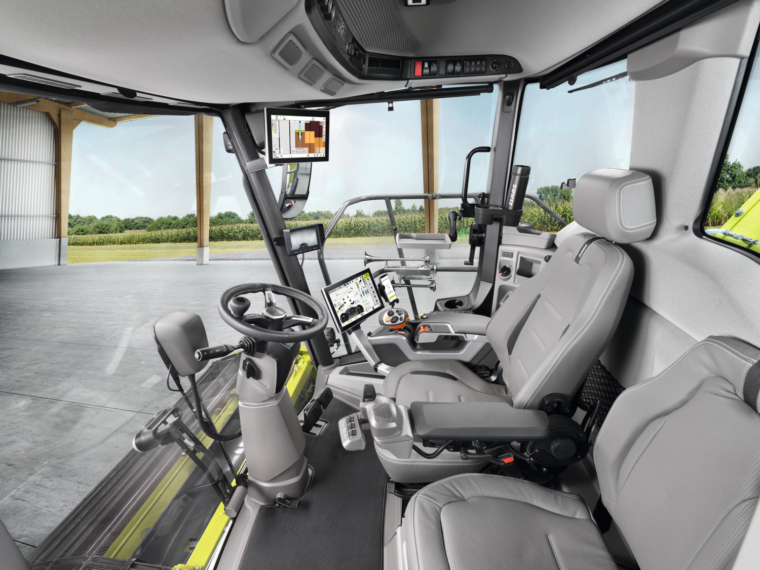 986012 27 CLAAS JAGUAR 1000 – cztery nowe sieczkarnie o mocy od 850 do 1110 KM