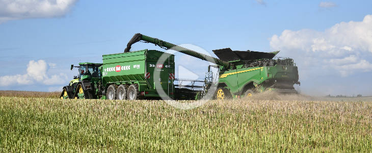 John_Deere_X9_S_CGFP_Wojnowo_rzepak_film_2025