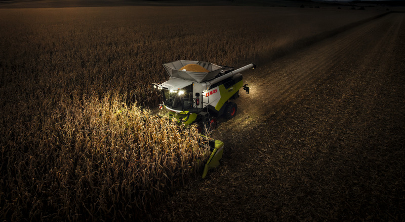Claas Trion 760 LED CLAAS wprowadza nowy topowy model kombajnu TRION 760
