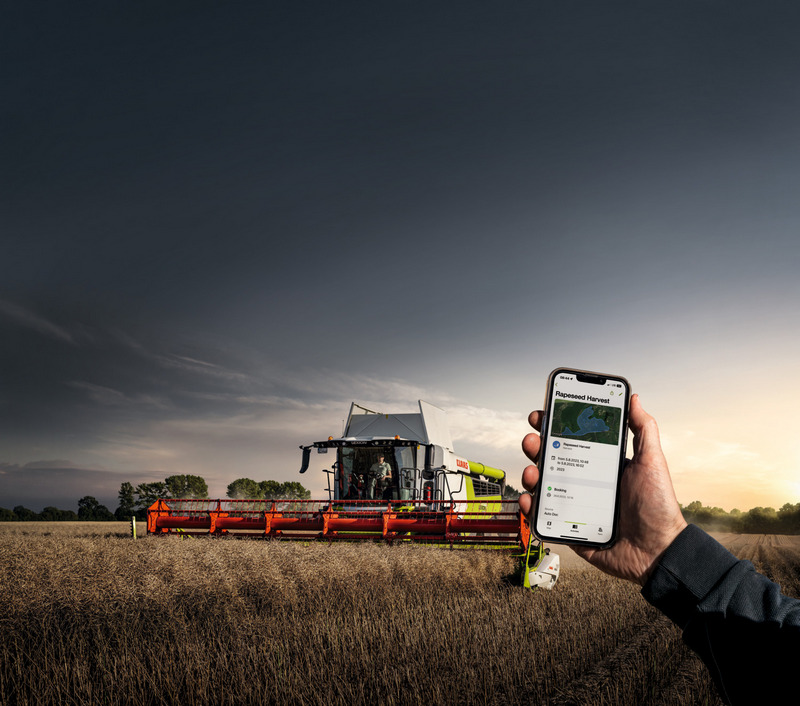 Claas Trion claas connect CLAAS wprowadza nowy topowy model kombajnu TRION 760