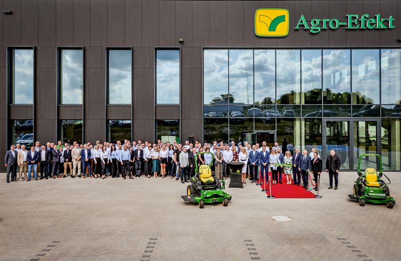 John Deere Agro Efekt nowa siedziba 3 Otwarcie nowej Siedziby Głównej Działu Maszyn Agro Efekt w Sycowie