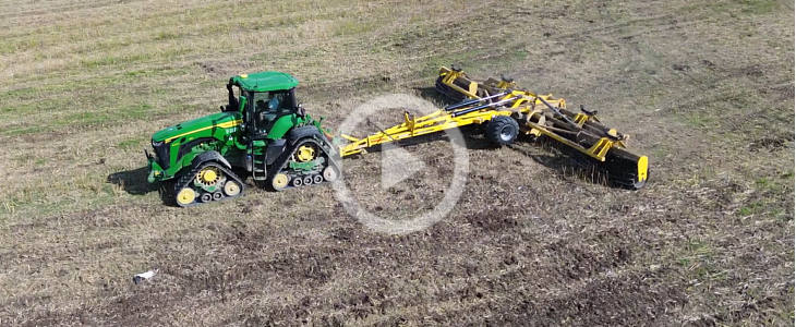 John_deere_8RX_410_Bednar_DuraCut_12000_CGFP_film_2025