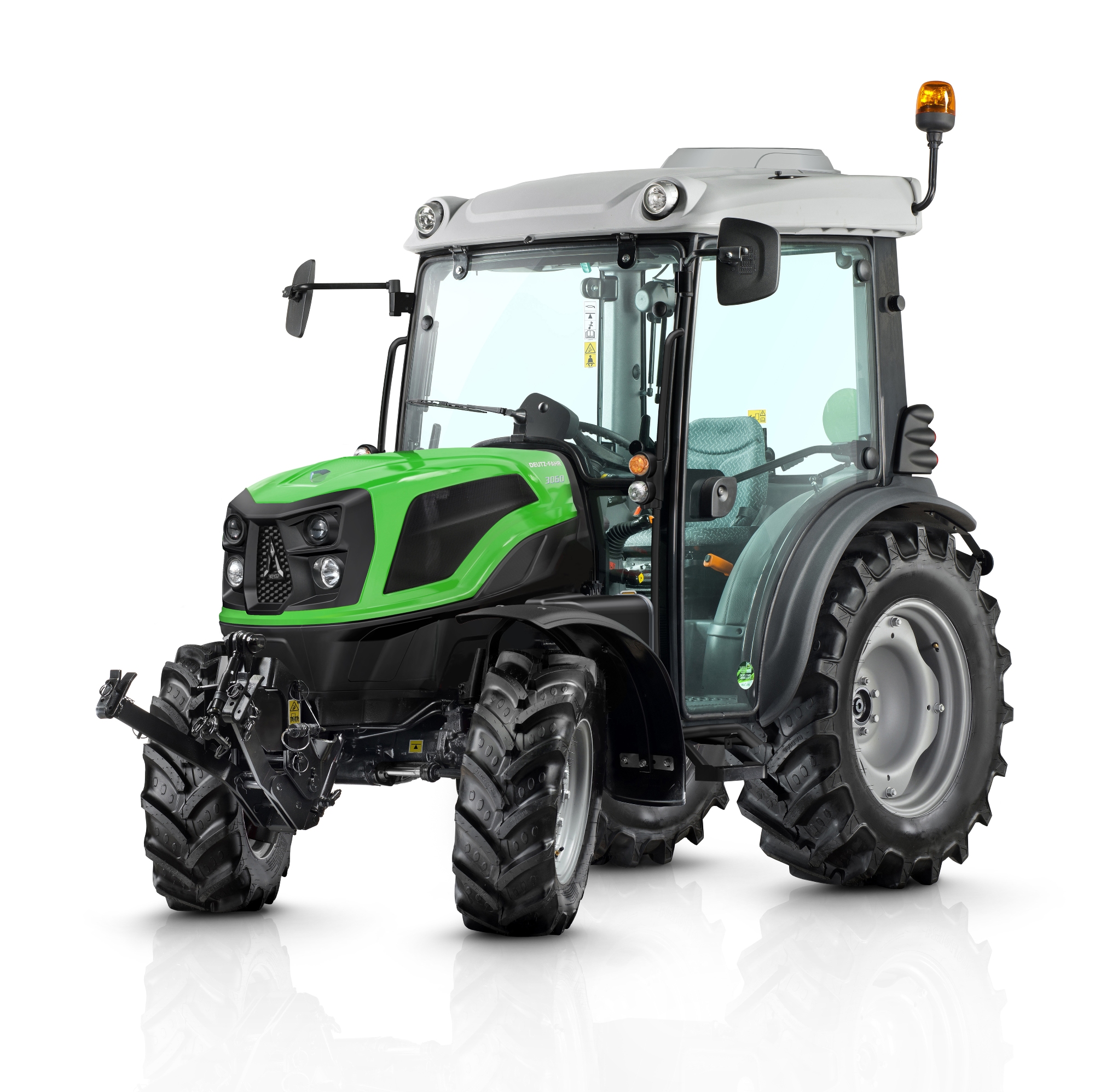 DEUTZ FAHR 3 Gama ciągników DEUTZ FAHR   bogata oferta modeli i wyposażenia