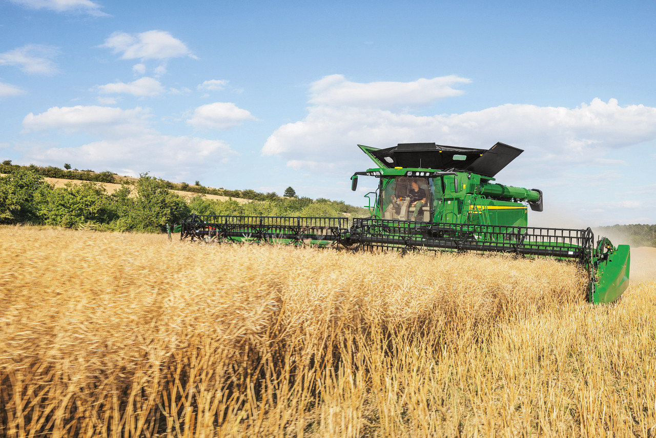 r2g065464 LSC John Deere wprowadza zmiany w kombajnach na rok modelowy 2027 w seriach T5/T6, S7 oraz X9