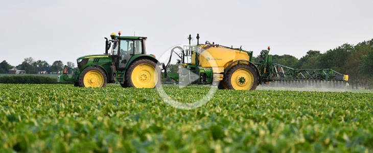 Technologia oprysku John Deere w Spichlerzu Jaskóły. Pięć opryskiwaczy John Deere - Opinia operatora John_Deere_Technologia_oprysku_Spichlerz_Jaskoly_film_2026